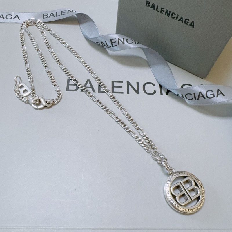 Ba1en*iaga necklaces